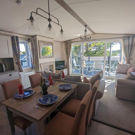 Stunning Luxury Caravan On Edge Of New Forest On Shorefield Country Park Entertainment And Leisure Passes Included Milford on Sea Ngoại thất bức ảnh